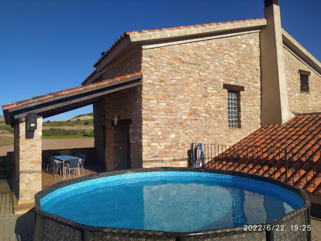 Puerta del Maestrazgo, Monteagudo del Castillo