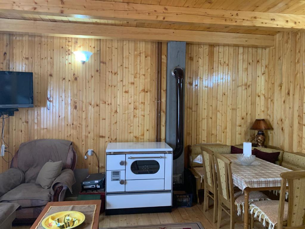 Žabljak Getaway Rental - 4