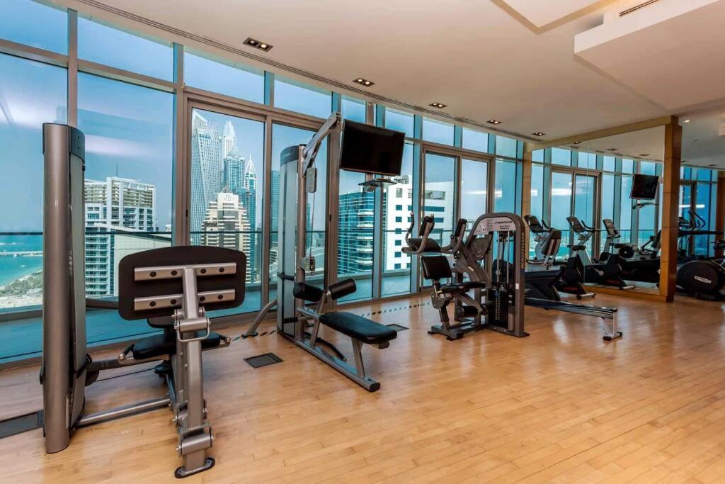 Trident Grand Residence - Luxury 2BR Marina and Sea View photo