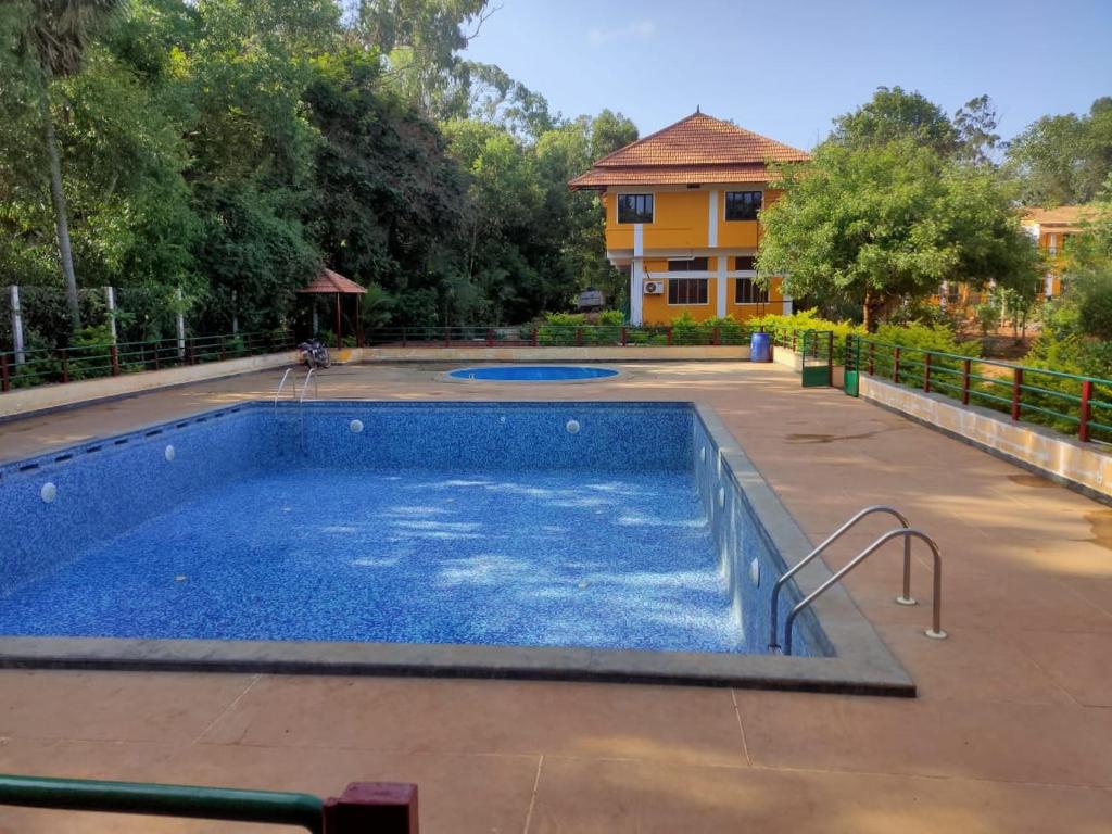Paradise Auro Jungle Resort  photo