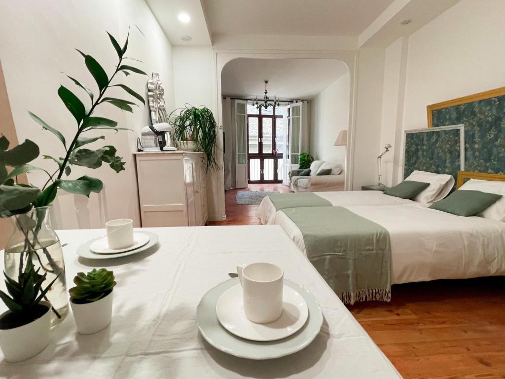 Habitación Centro Pamplona - acceso independiente - 1