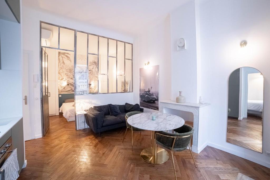 Diamond Apartment - 4