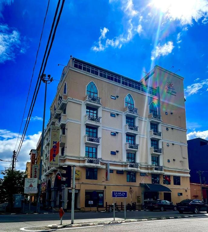 Flora Place Hotel photo