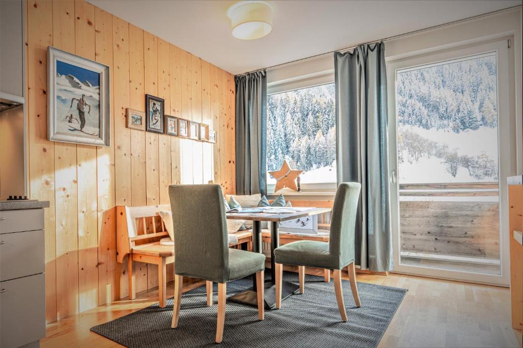 Appartement Berge — Hotel in Sankt Anton am Arlberg