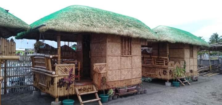 Pasyalan sa dalampasigan — Hotel in Lucena