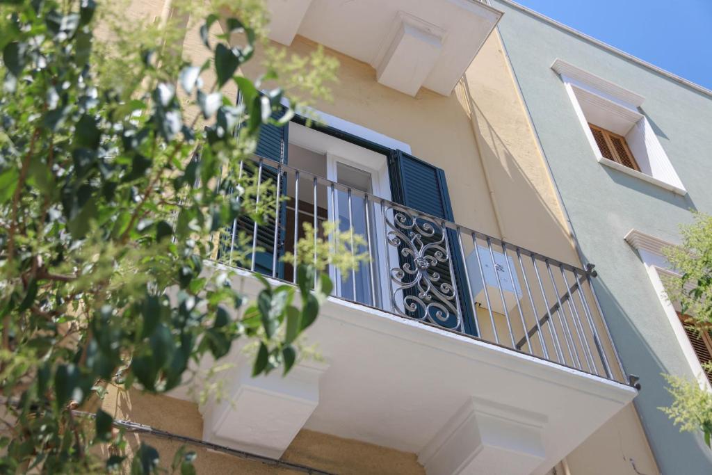 Gimmi's House - 3