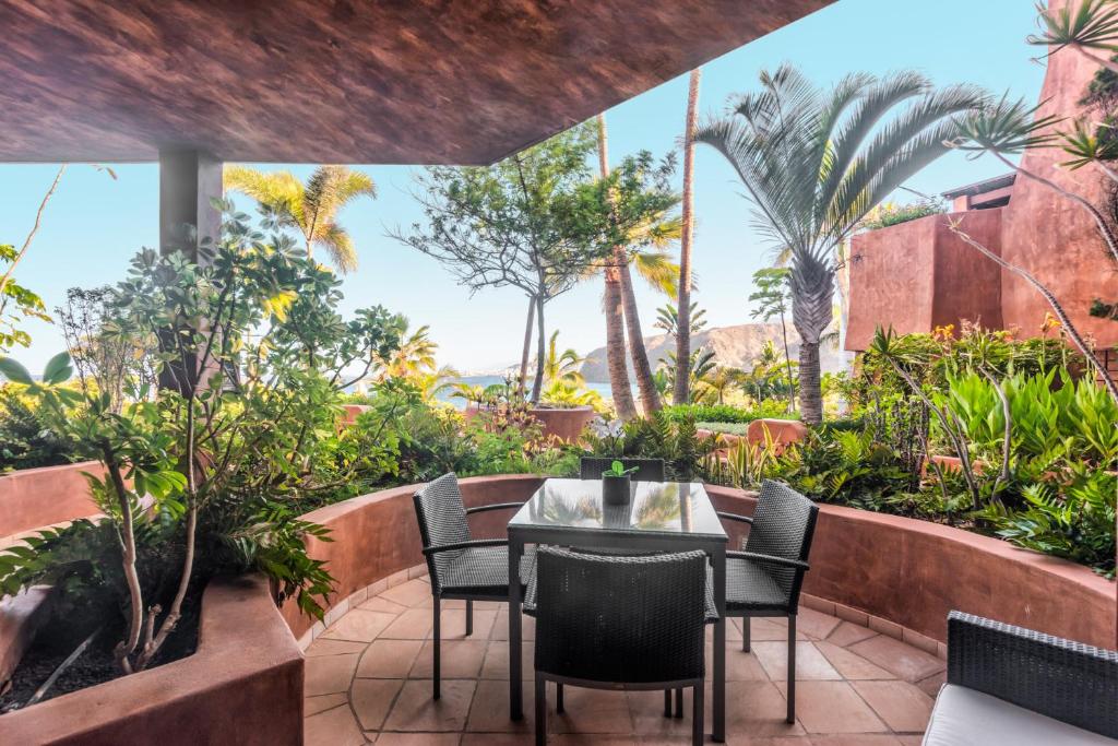 Alzaro 0-5 DELUXE SEA VIEW 2B, Palm-mar