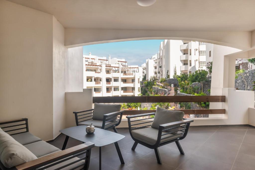 Ancor 2-4 POOL VIEW 2B, Palm-mar