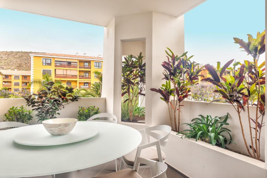 Ancor 1-1 POOL VIEW 2B, Palm-mar