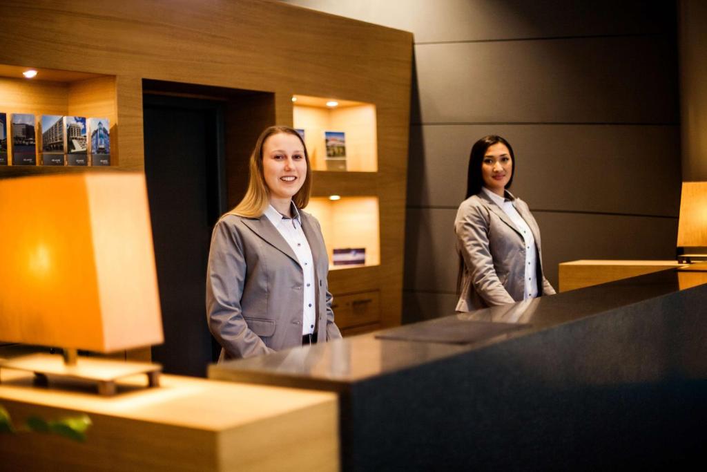 Atlantic Hotel Airport photo