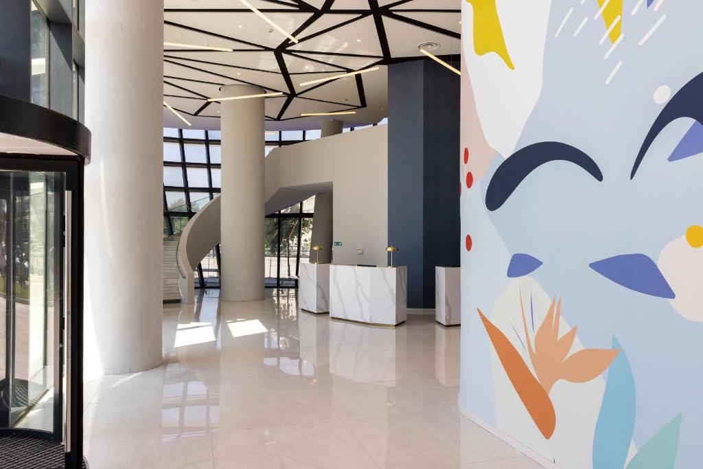 Sheraton Nice Airport photo