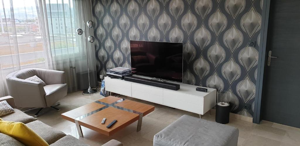 Appartement Lumineux de 90 m2 situé en centre ville - 2