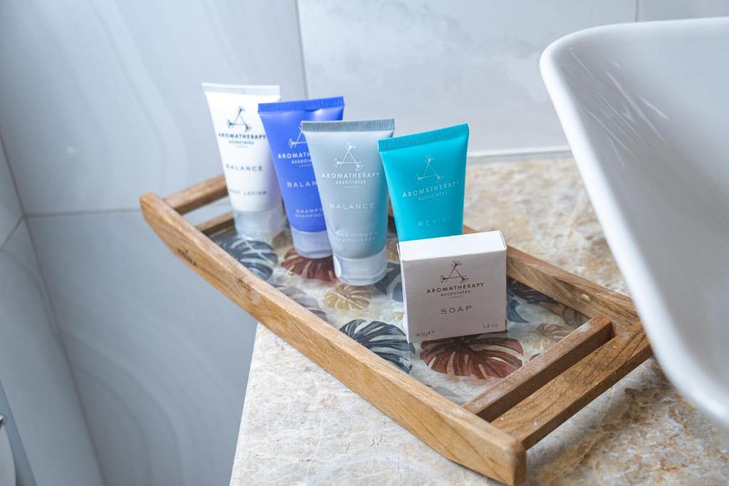 ONLY ONE Suites & Residences photo