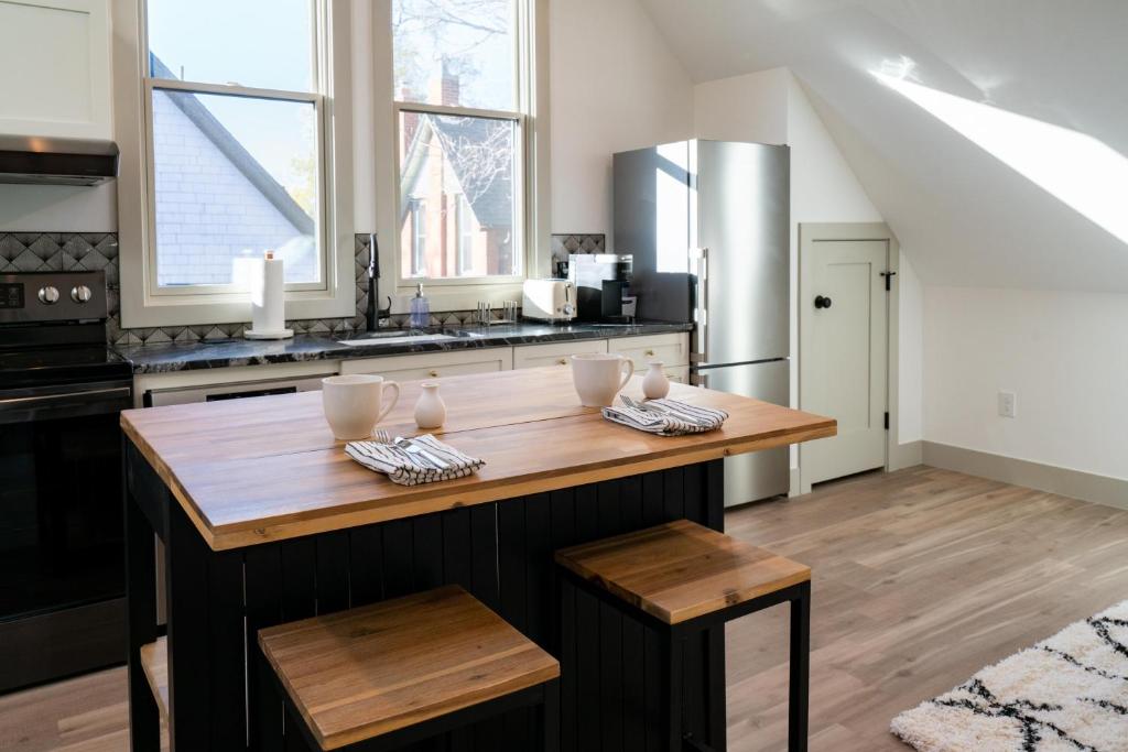 139 West Ellsworth, Denver