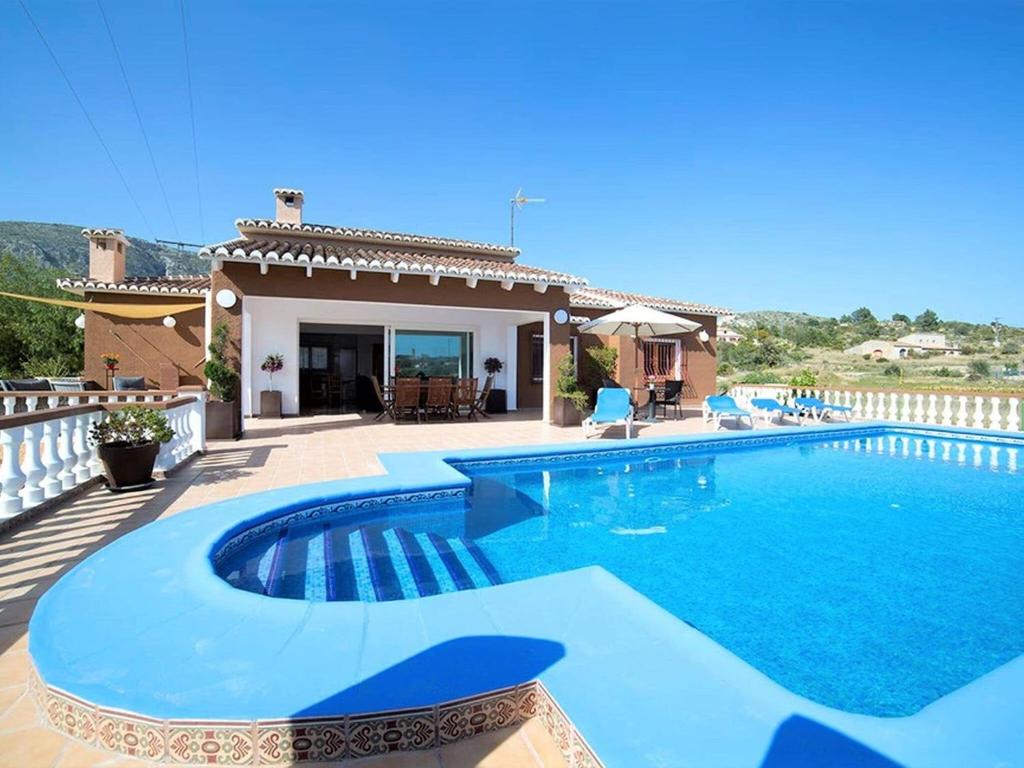 Spacious Home in Teulada, Teulada