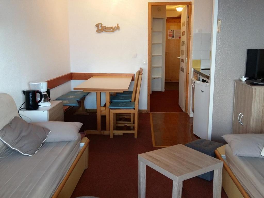 Appart cosy, accès pistes, mezzanine, casier à skis, animaux admis - 2