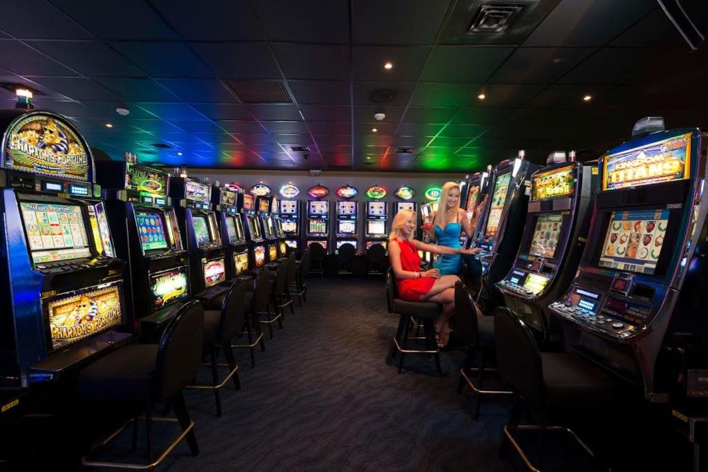 Divi Flamingo Beach Resort And Casino Photo 34