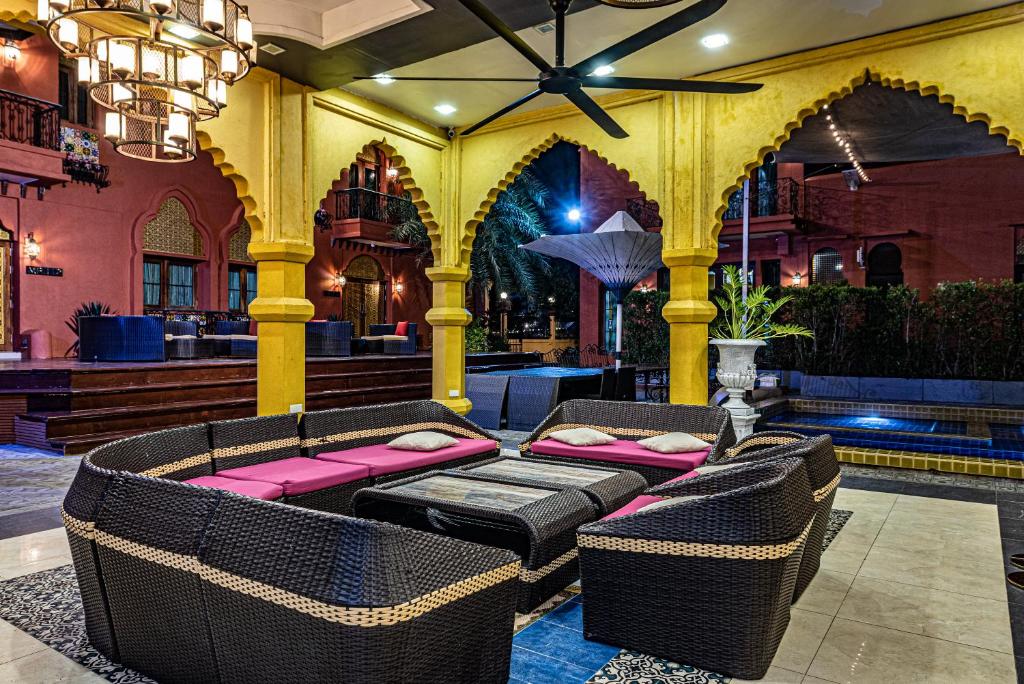 커플 여행에 안성맞춤인 디 에어 카오야이 호텔