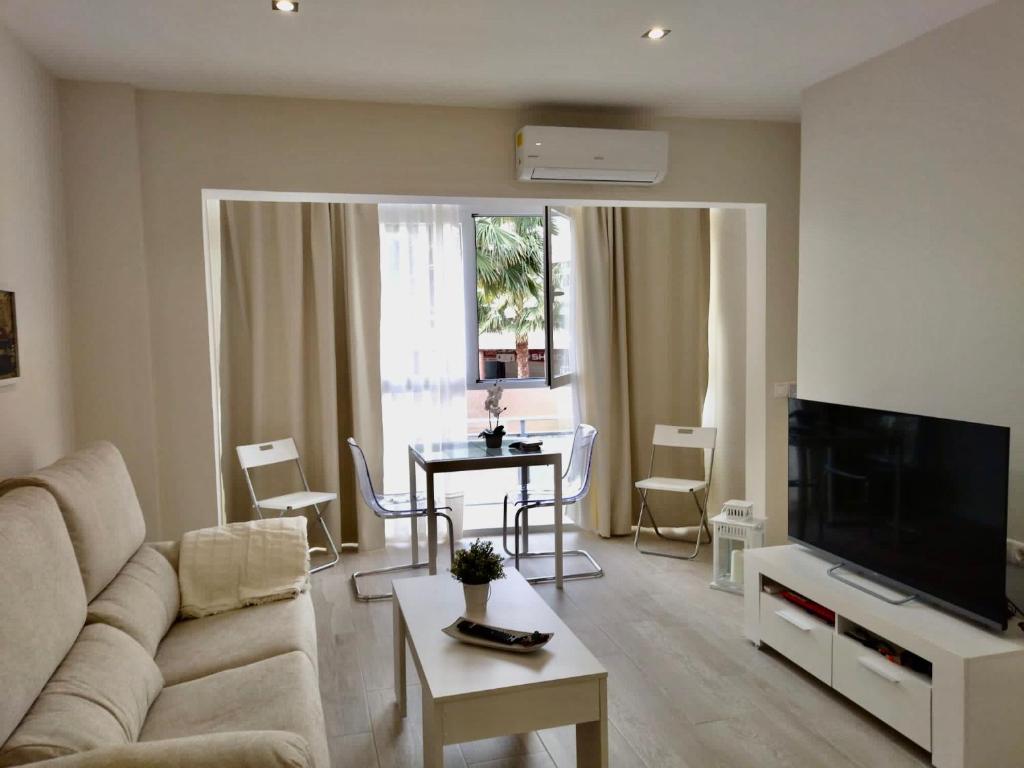 Coconut Design Studio in the Heart of Nogalera City Center Torremolinos BY NAMASTE ELITE - 5