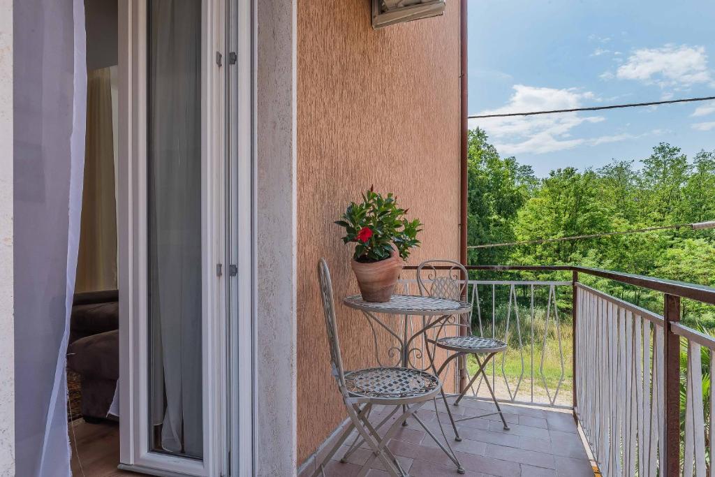 Luxury apartment area Malpensa photo