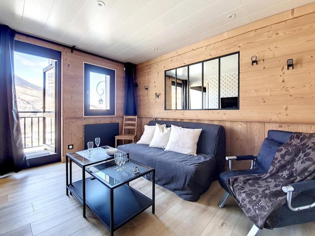 Charmant 2 Pièces Rénové, Proche Pistes, Balcon, Parking Extérieur - FR-1-344-687 - 3