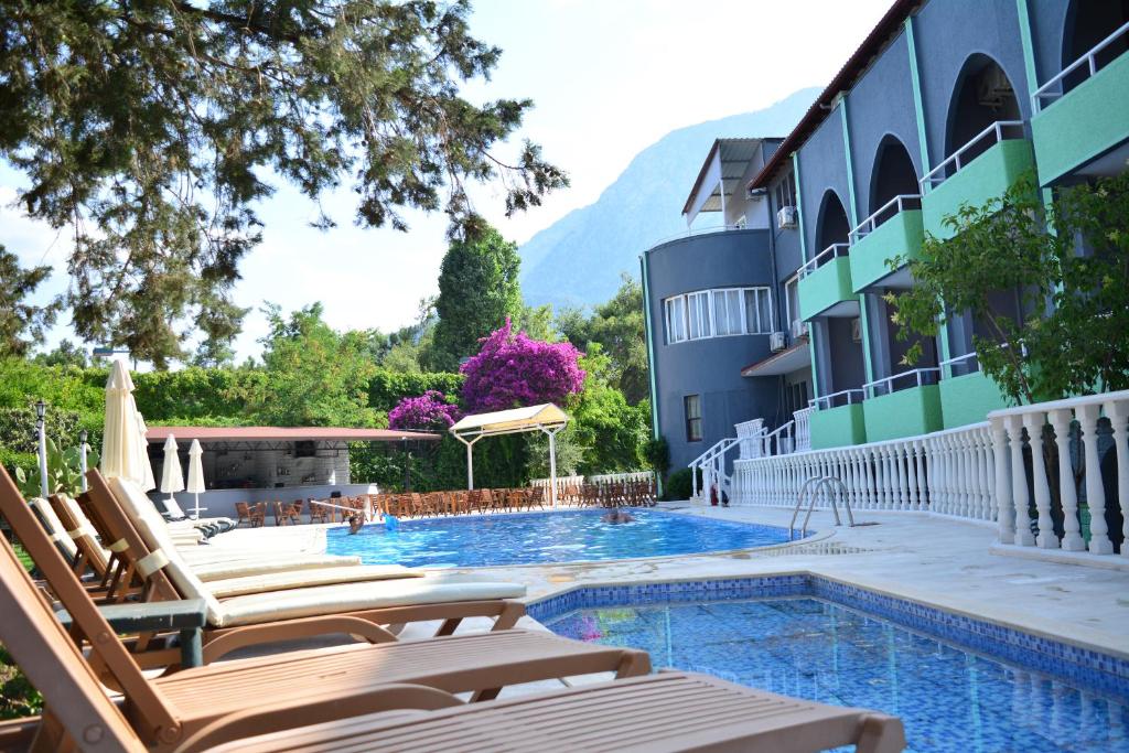 Anita Sunpark Beach Hotel