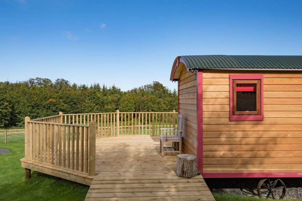 Foxglove Shepherd's Hut photo 8