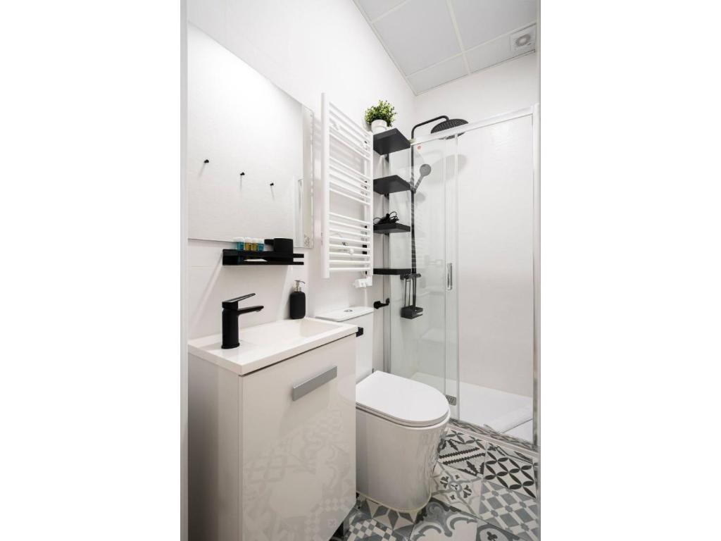 Apartamento amarillo en Atocha - 3