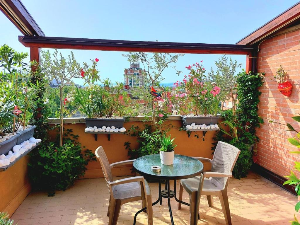 ATTICO IN FIERA apartment — Hotel in Bologna