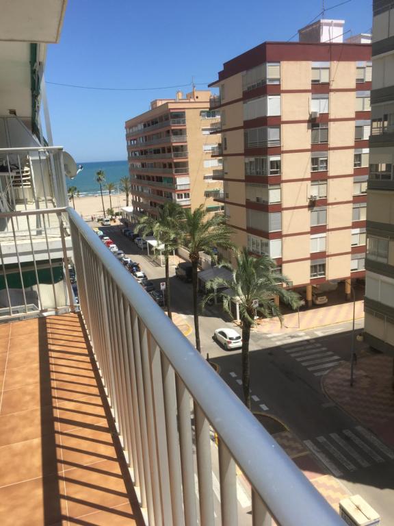 Apartamento Cullera-playa Parking Wifi — Hotel in Cullera