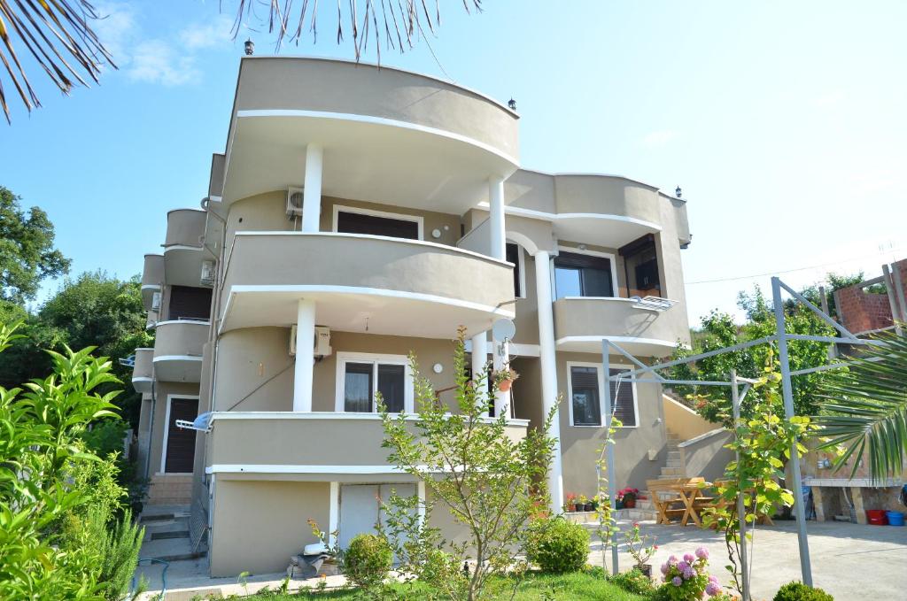 Zak Apartments - 4