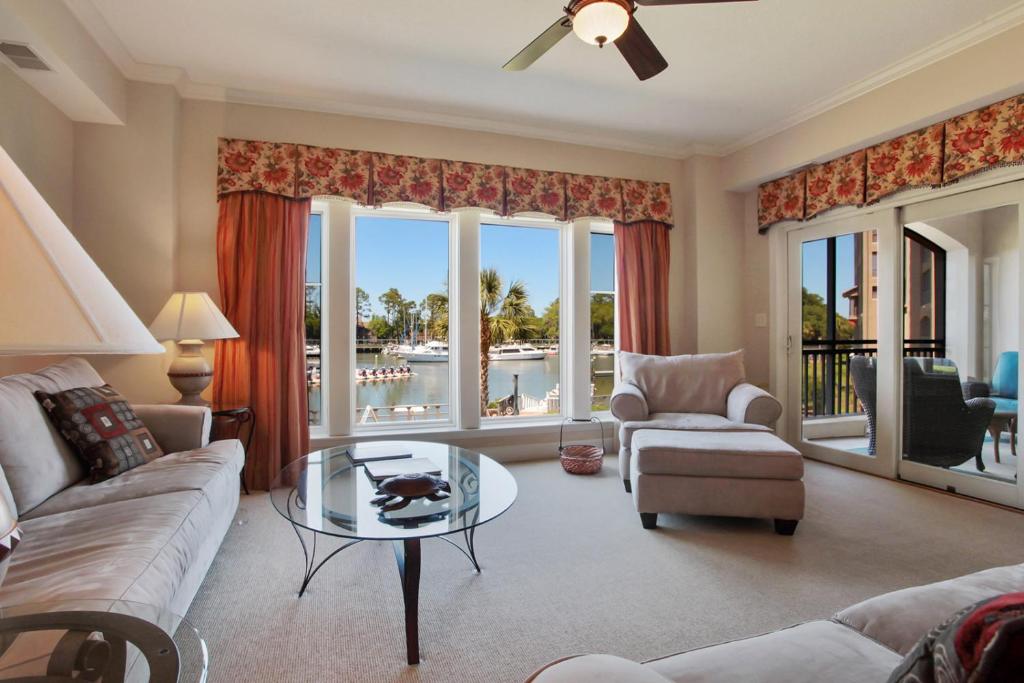 109 Main Sail, Hilton Head Island