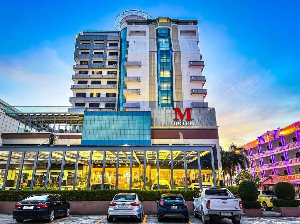 M Hotel Danok, hotel in Sadao