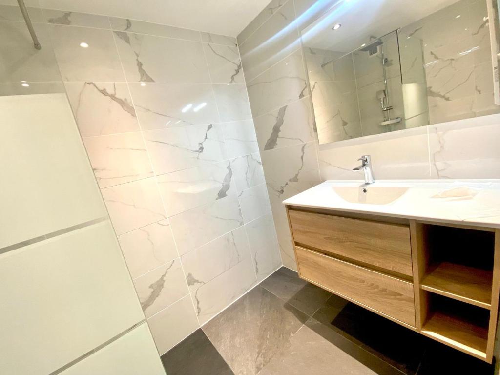 Studio en station avec balcon et Wifi - FR-1-346-474 - 2