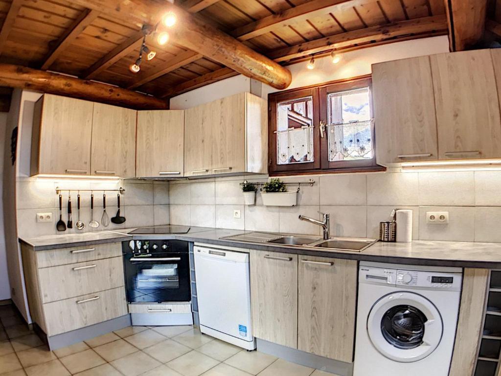 Chalet spacieux tout confort avec billard, proche remontées - 5