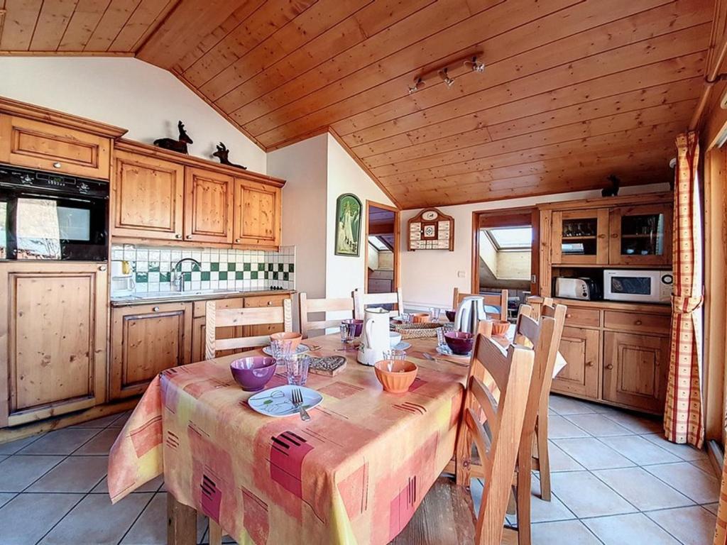 Appartement spacieux proche des pistes avec balcon pour 8 personnes - FR-1-344-749 - 1