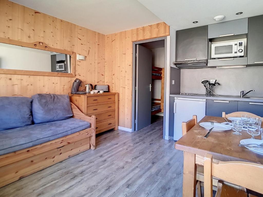 Studio rénové proche pistes avec balcon aux Menuires - FR-1-344-872 - 2