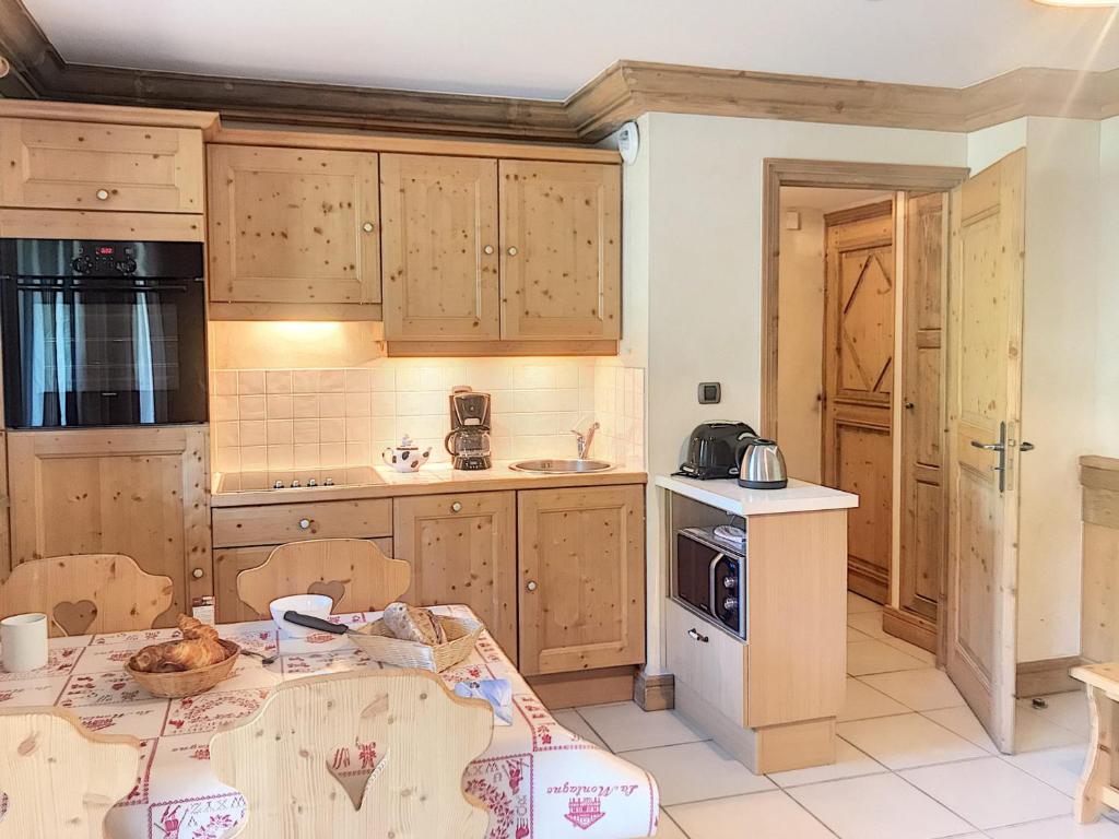 Appartement cosy au pied des pistes avec balcon et parking - FR-1-344-882 - 3