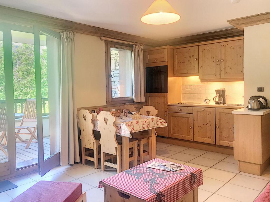 Appartement cosy au pied des pistes avec balcon et parking - FR-1-344-882 - 5