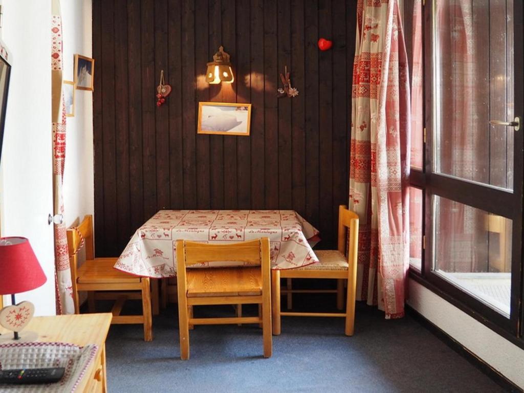 Studio cosy aux Menuires avec balcon et accès wifi - FR-1-344-978 - 2