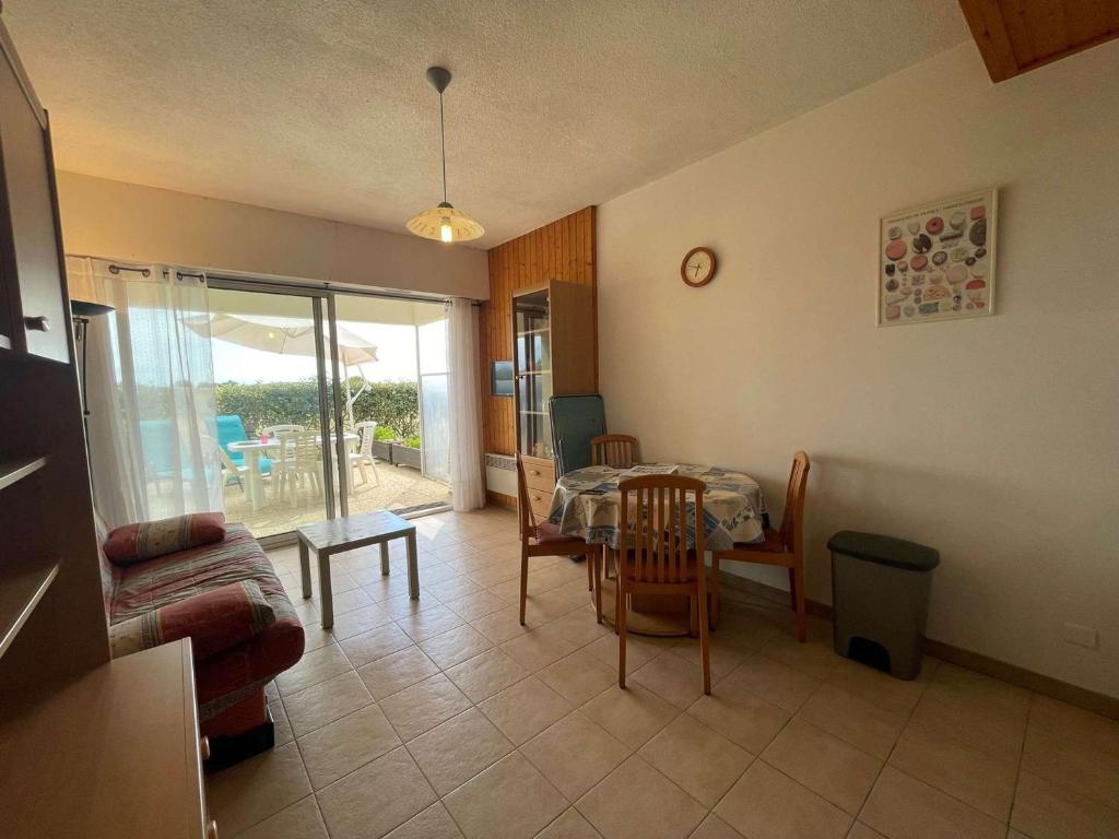 Studio/Cabine Mer 4 Pers: Terrasse, Près Plage, Garage Privé, Tout équipé, St-Jean-de-Monts - FR-1-224C-70 - 2