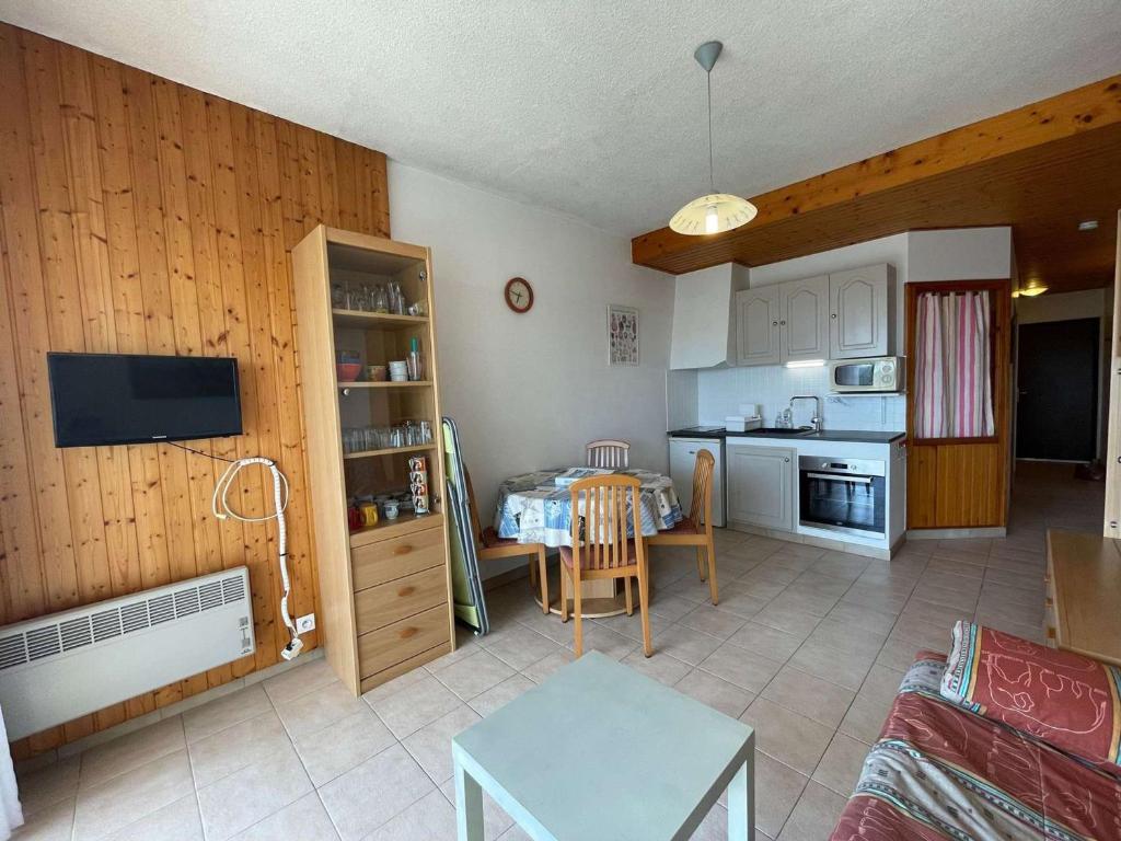 Studio/Cabine Mer 4 Pers: Terrasse, Près Plage, Garage Privé, Tout équipé, St-Jean-de-Monts - FR-1-224C-70 - 4