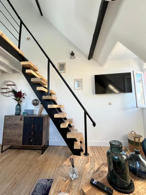 DUPLEX HYPER CENTRE - 4 pers - REFAIT A NEUF - 2