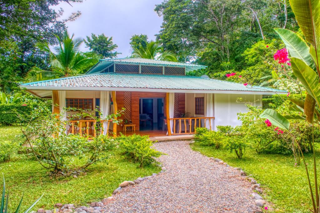 Entrance, La Rana De Cahuita in Cahuita