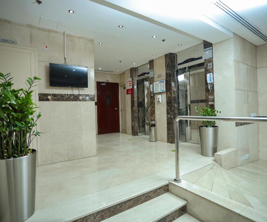 Al Sharq Suites Hotel