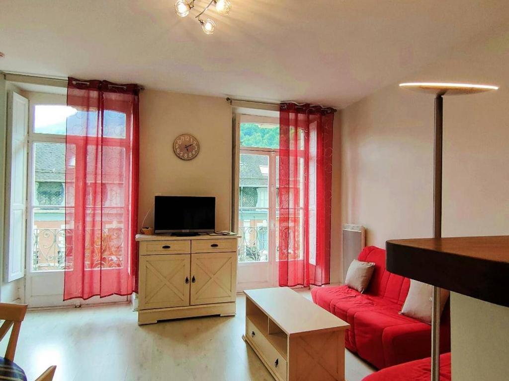Appartement Moderne Centre Cauterets - Parking Inclus - FR-1-234-153 - 3