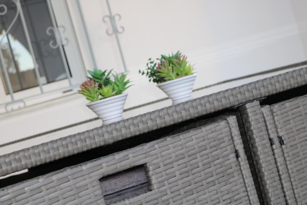 Naveros Bajo, Los Naveros