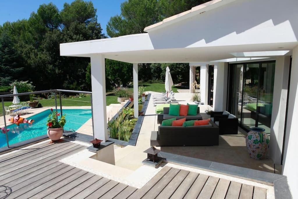 Luxurious villa 4 bedrooms in secluded area, swimming pool - 4