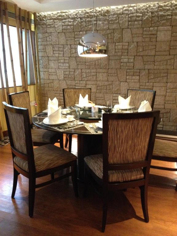 Restaurant, Blue Diamond, Pune - IHCL SeleQtions in Pune