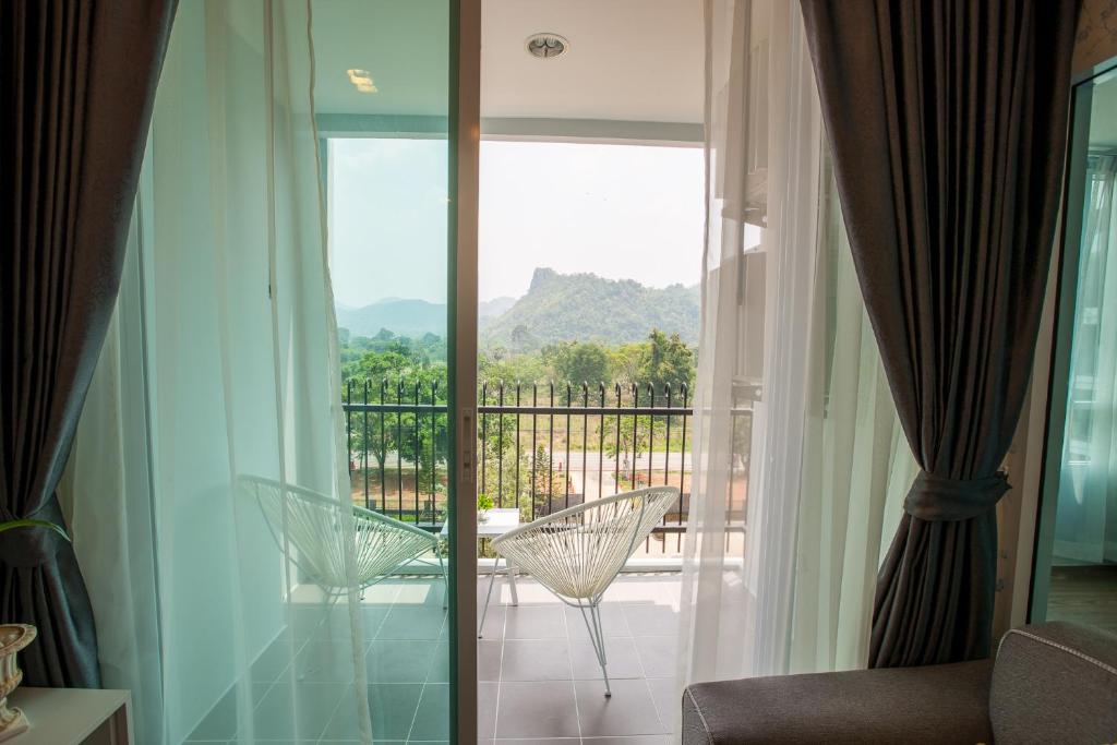 Courtyard Khaoyai by Paka photo